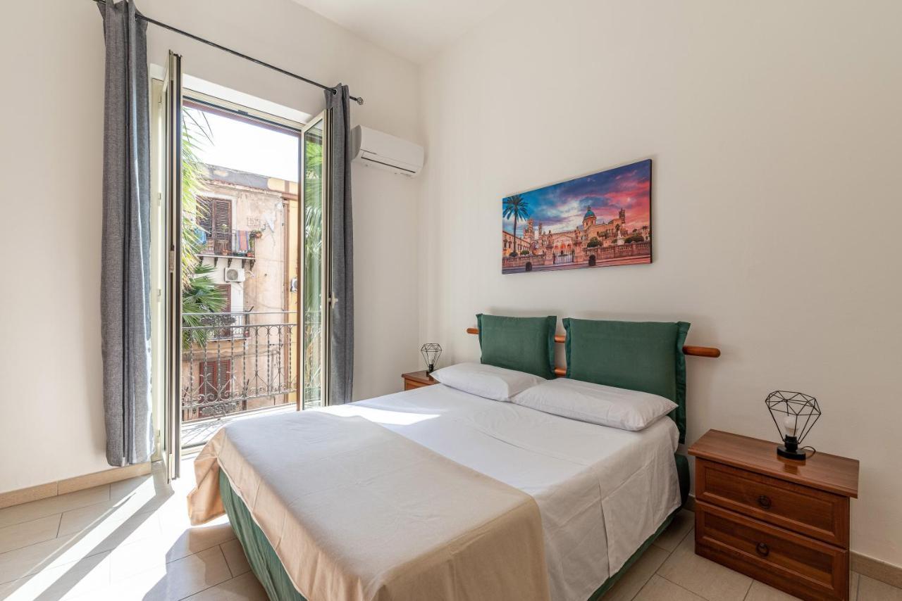 I Mori-Holiday Apartment Palermo Exteriör bild